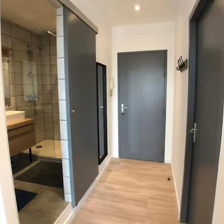 Sete : Superbe Appartement 2 Pieces Refait A Neuf Exterior photo