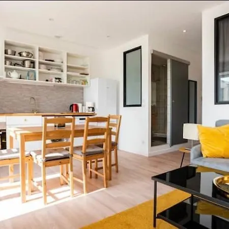 Sete : Superbe Appartement 2 Pieces Refait A Neuf Exterior photo